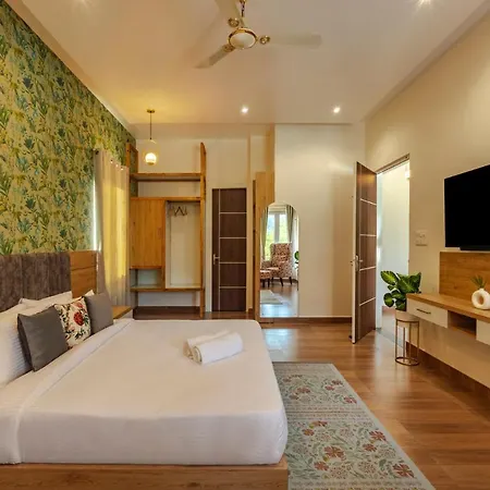 Zostel Plus Rishikesh, Mohanchatti Exterior photo